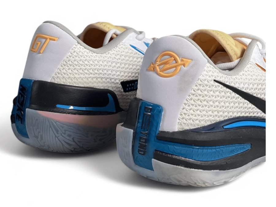 NIKE Air Zoom GT Cut TB