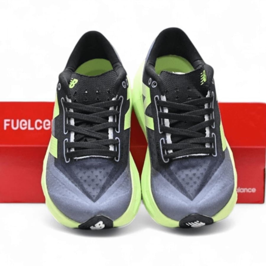 New Balance FuelCell Rebel v4