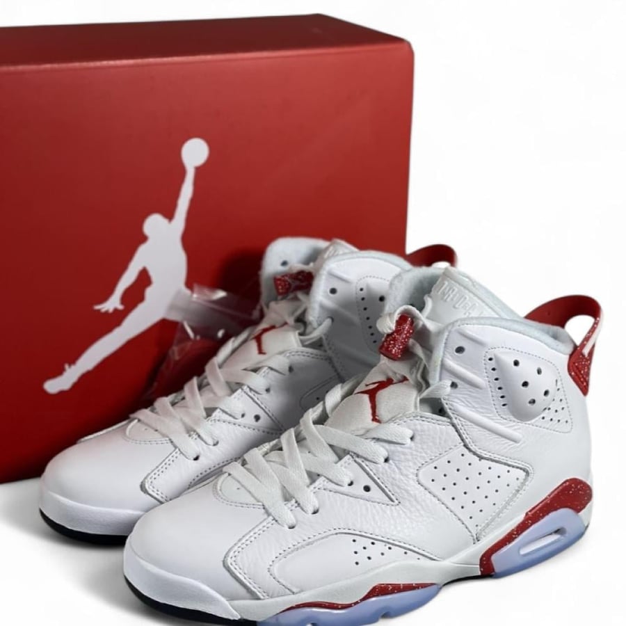 Air Jordan 6 Retro