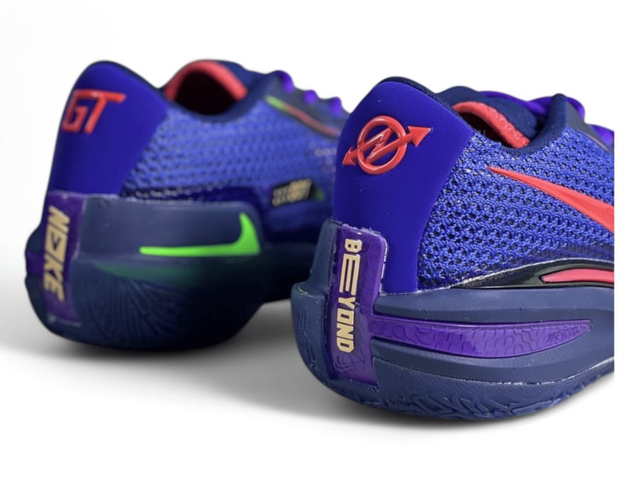 NIKE Air Zoom GT Cut TB