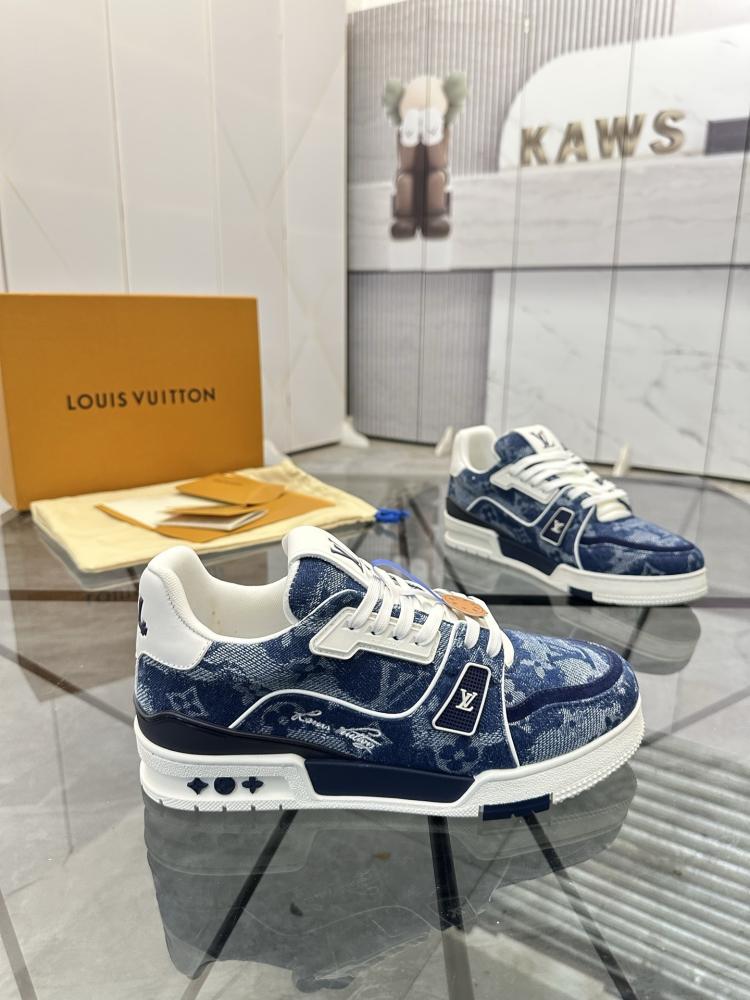 حذاء سنيكر لويس فيتون ترينر LV Trainer للجنسين