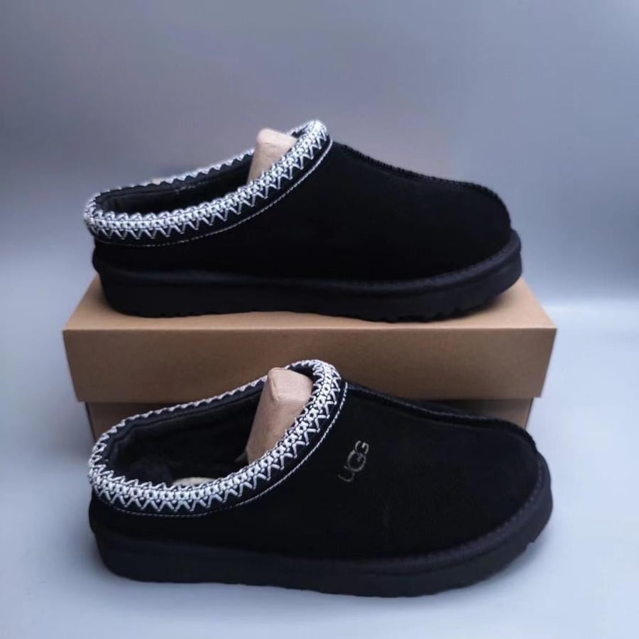 سليبر UGG شتوي بون اسود