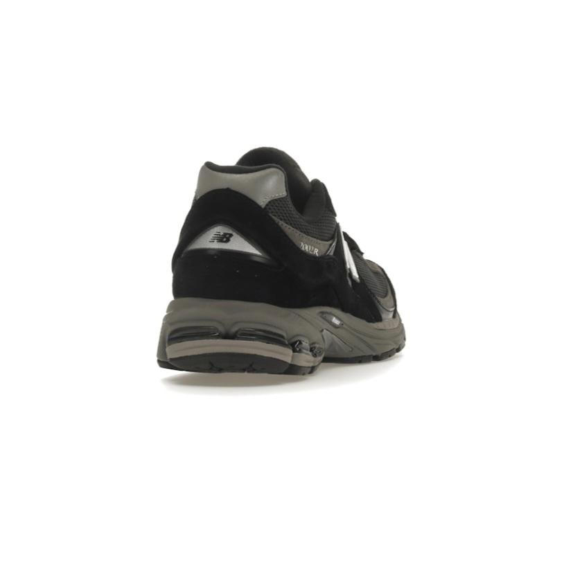 نيو بالانس  New Balance 2002