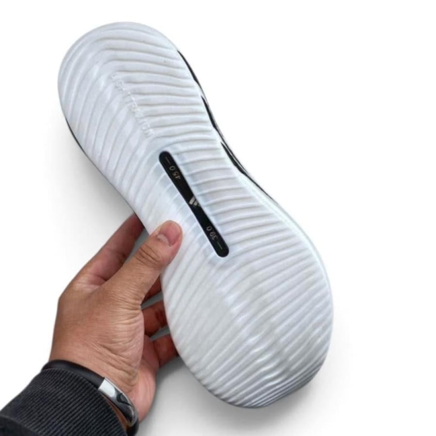 حذاء اديداس هايبربوست إيدج  Adidas Hyperboost Edg ابيض للجنسين