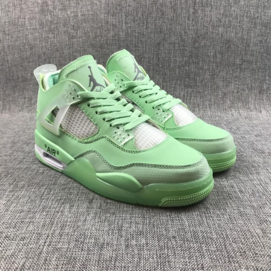 Air Jordan 4 Retro