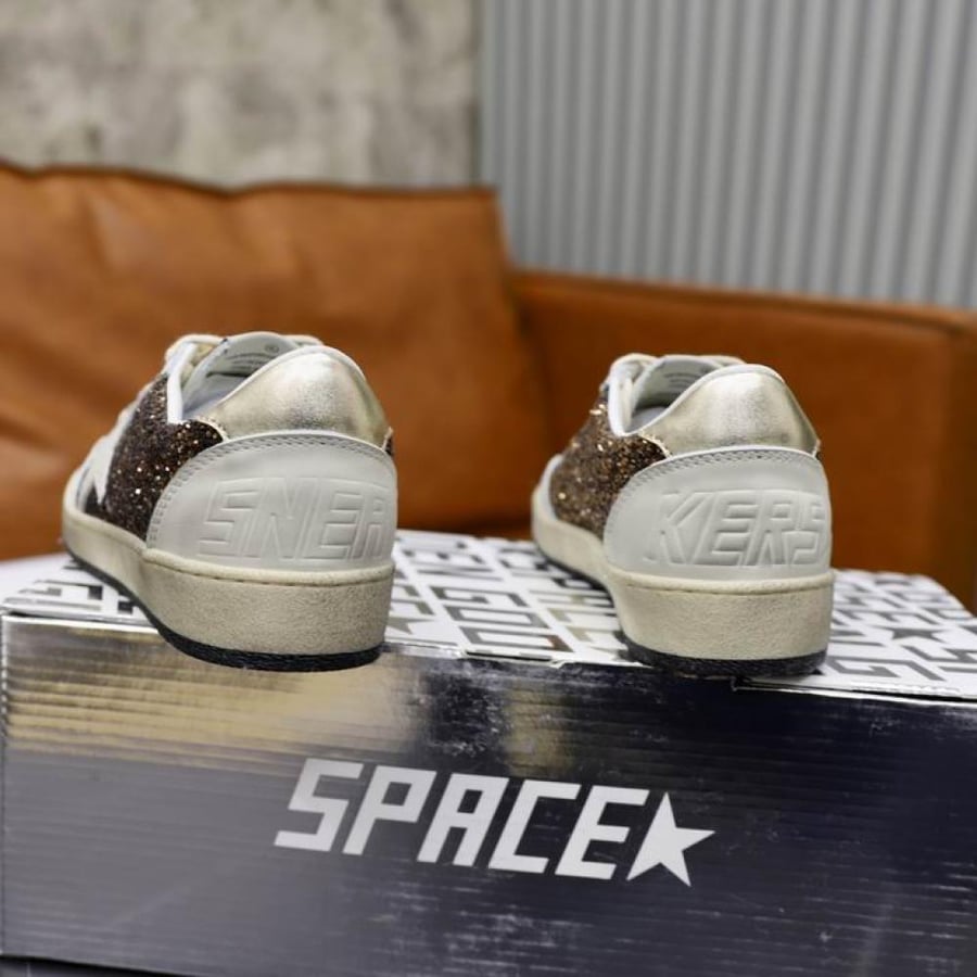 حذاء سنيكرز جولدن جوس Golden Goose