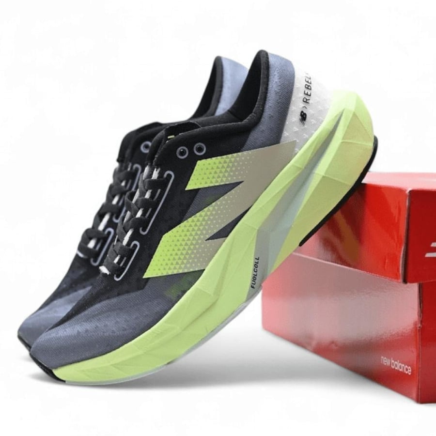 New Balance FuelCell Rebel v4