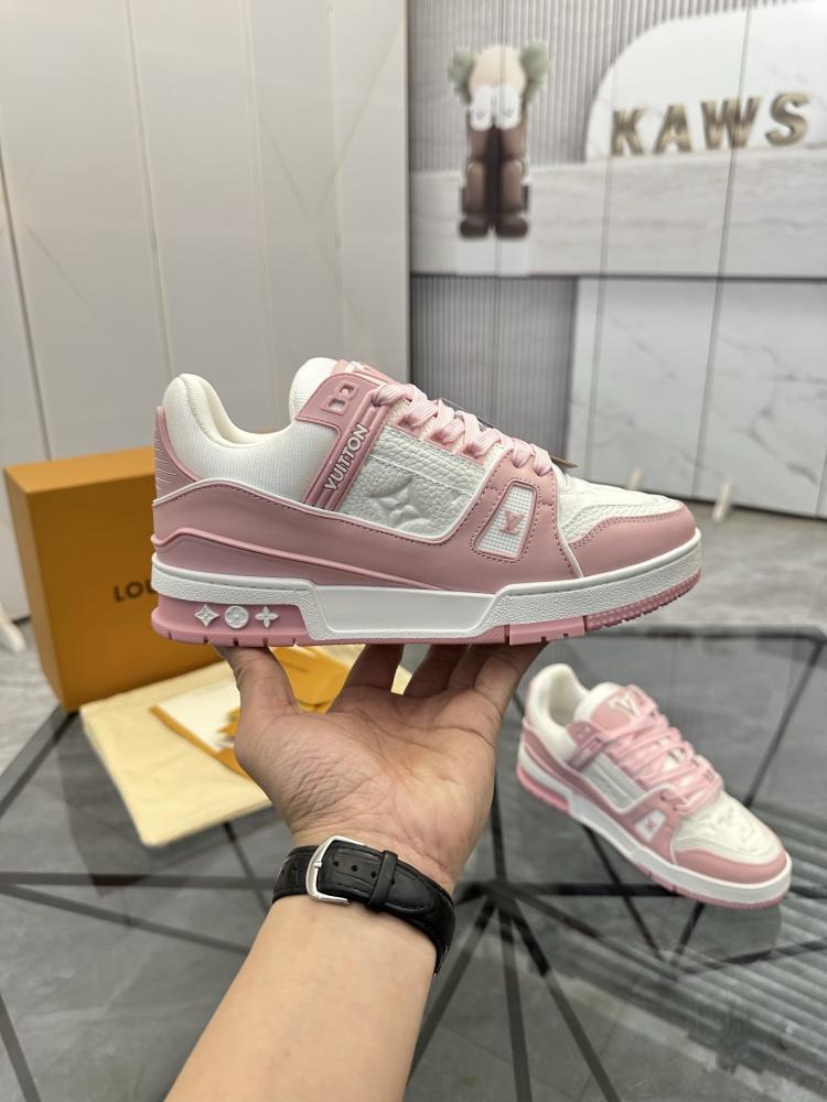 حذاء سنيكر لويس فيتون ترينر LV Trainer للجنسين