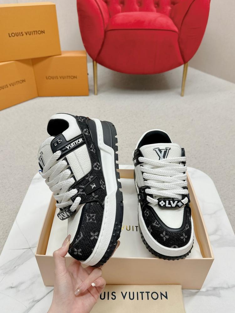 سنيكرز لويس فيتون LV Trainer