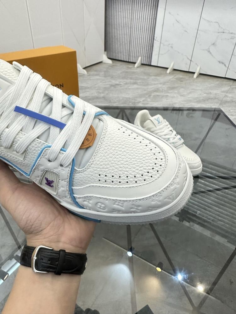 حذاء سنيكر لويس فيتون ترينر LV Trainer للجنسين
