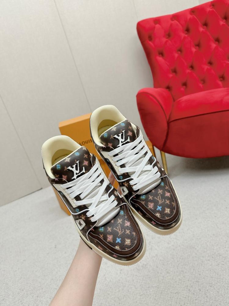 سنيكرز لويس فيتون LV Trainer