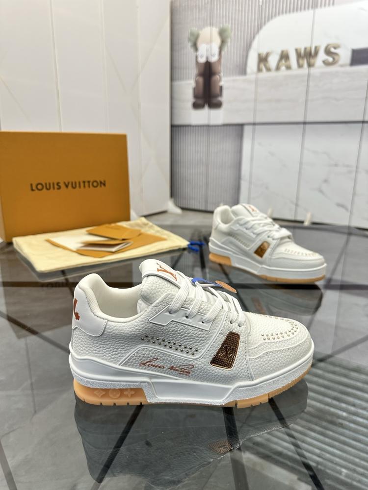 حذاء سنيكر لويس فيتون ترينر LV Trainer للجنسين