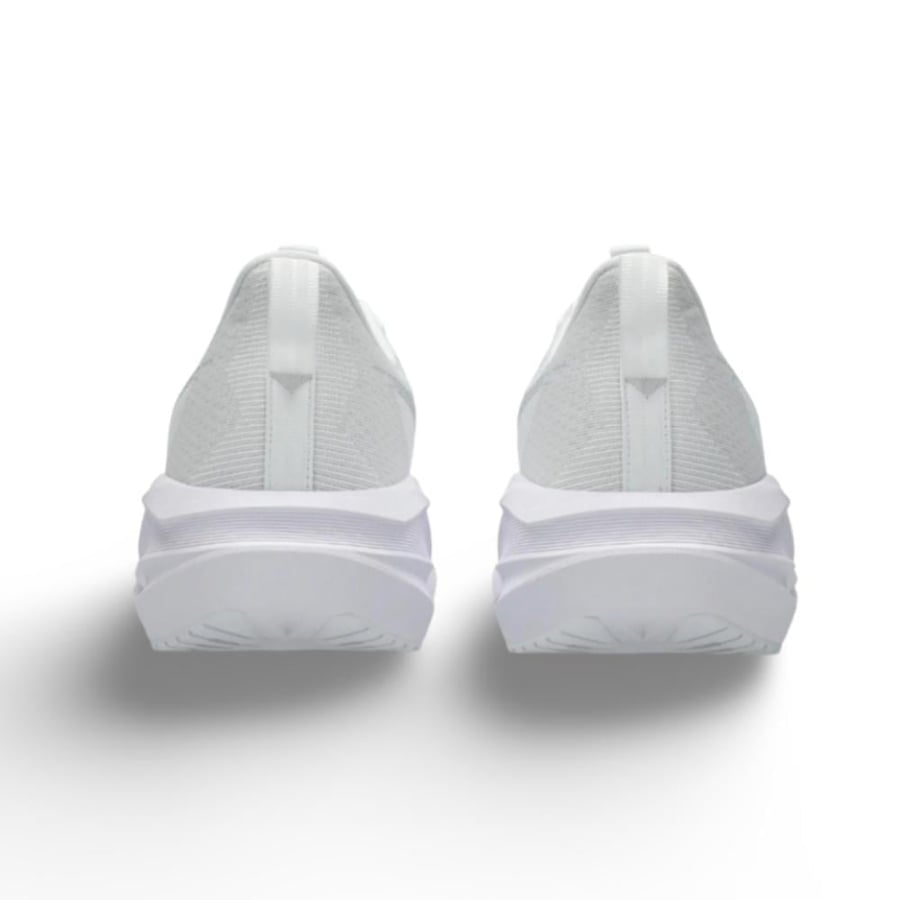 حذاء نوفا بلاست  Asics Nova Blast 5