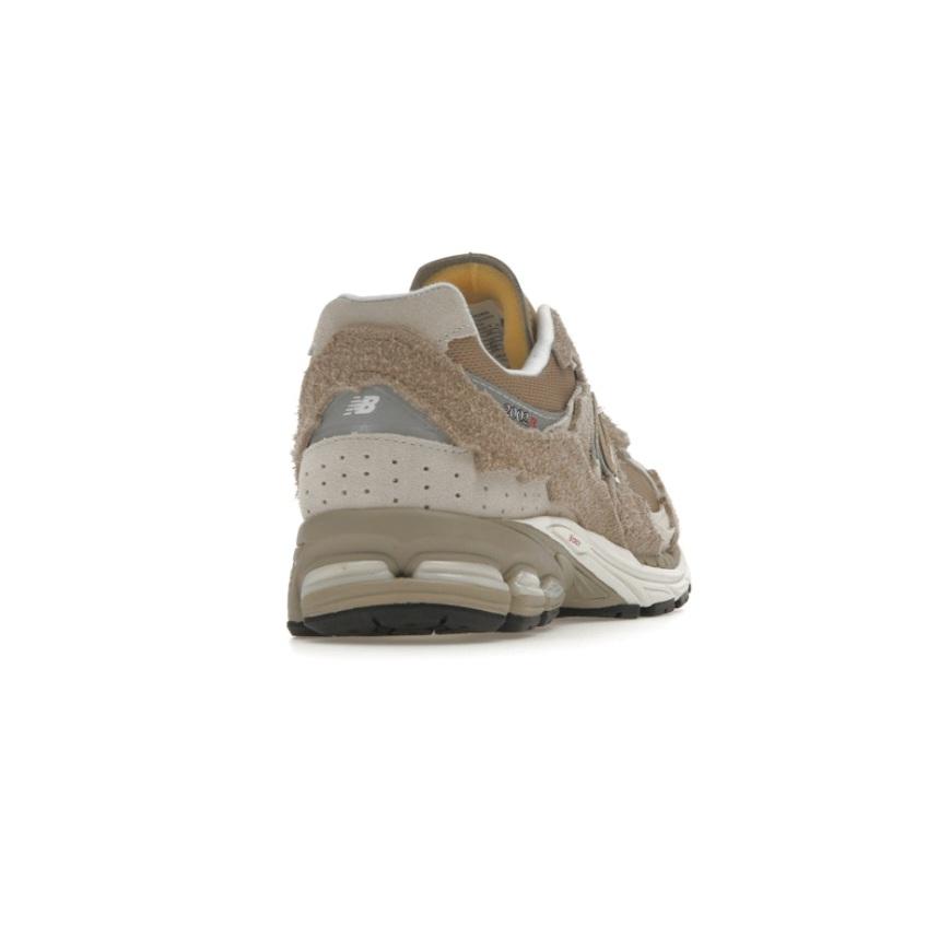 نيو بالانس  New Balance 2002