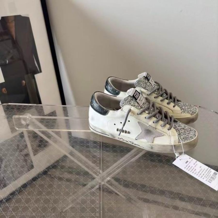 حذاء سنيكرز جولدن جوس Golden Goose