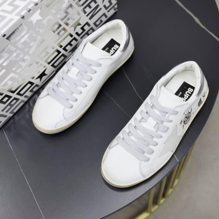 حذاء سنيكرز جولدن جوس Golden Goose
