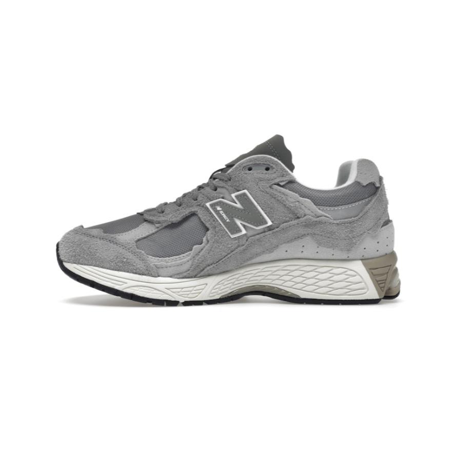 نيو بالانس New Balance 2002