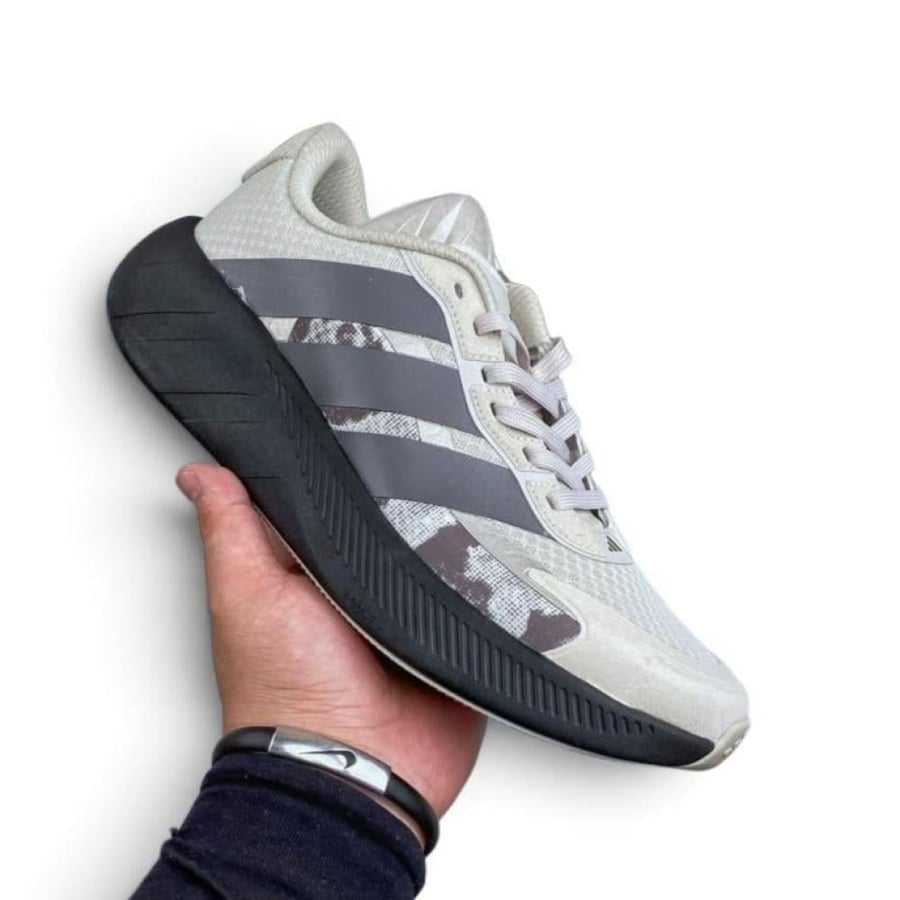 حذاء اديداس هايبربوست إيدج  Adidas Hyperboost Edg بيج مع رمادي للجنسين