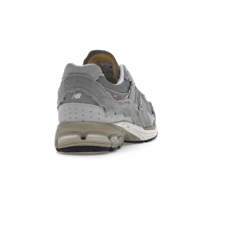 نيو بالانس New Balance 2002