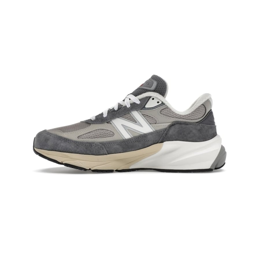 نيو بالانس New Balance 990