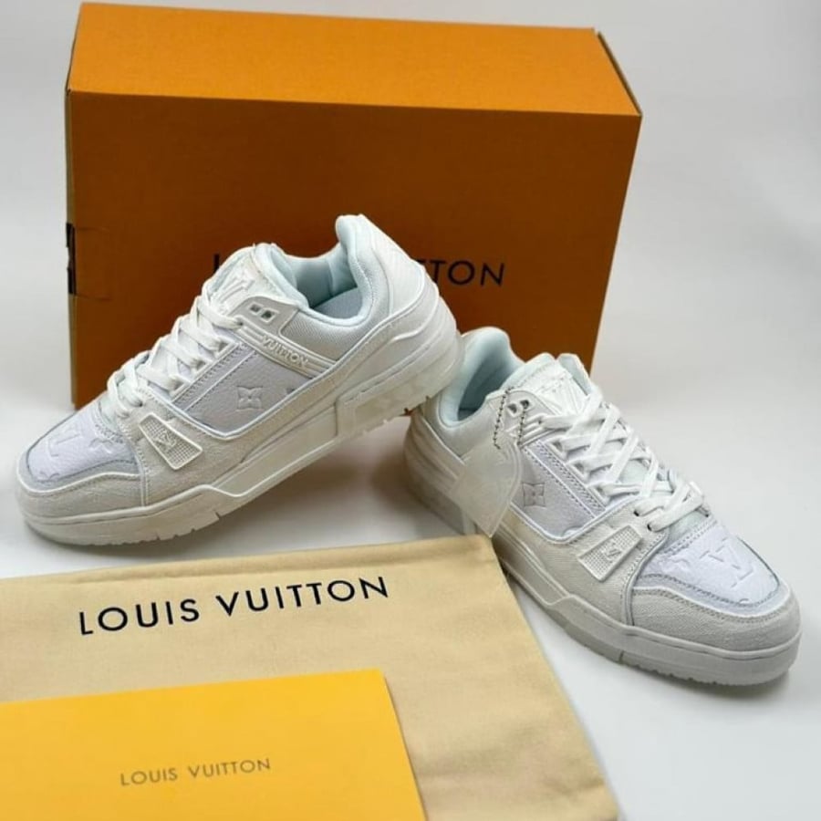كاجوال LV