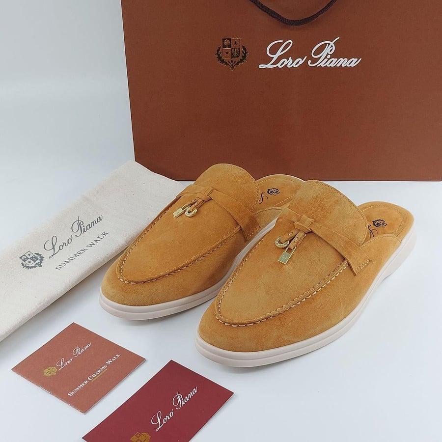 كاجول لورو بيانا Loro Piana