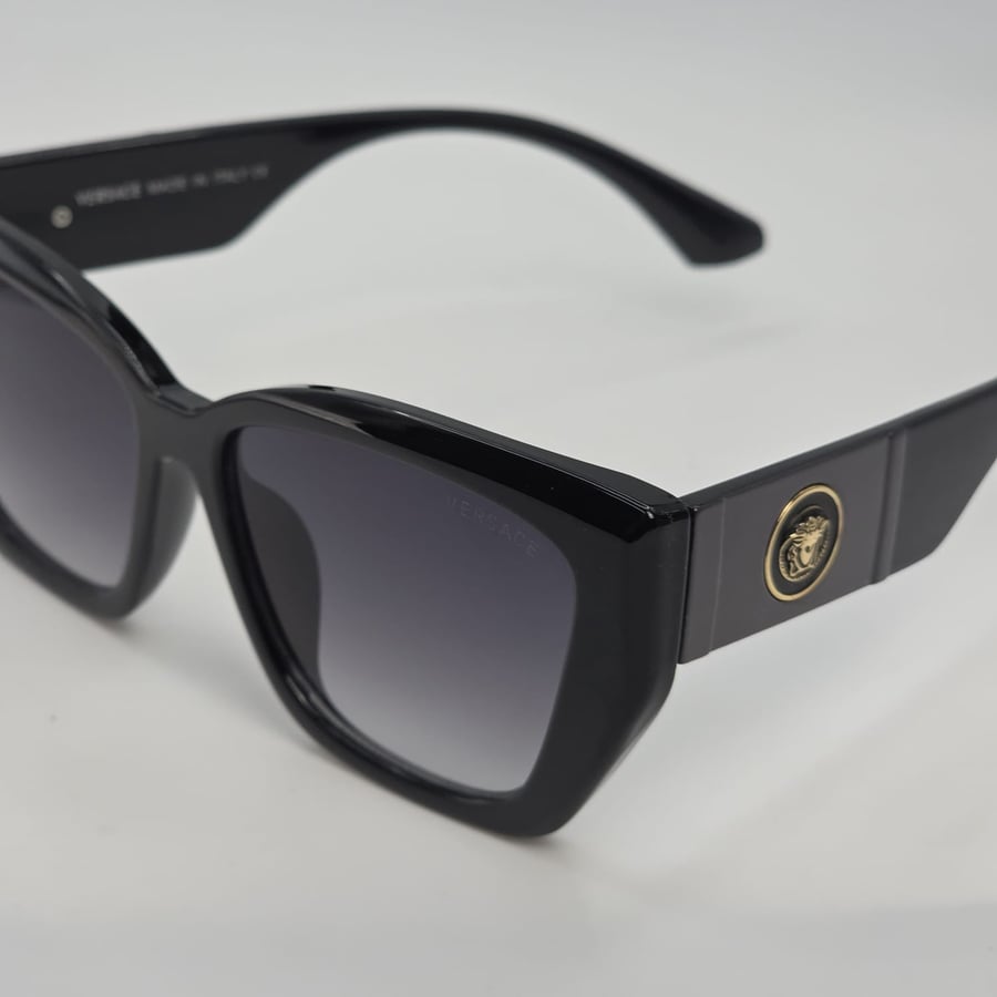 نظارة فرزاتشي – Versace