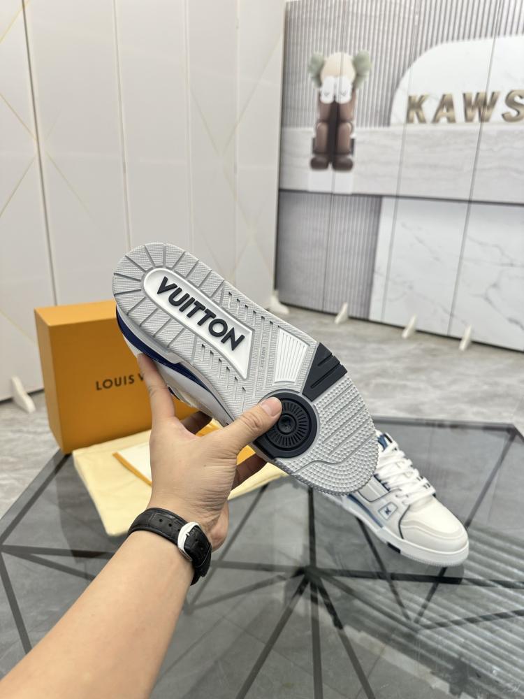 حذاء سنيكر لويس فيتون ترينر LV Trainer للجنسين