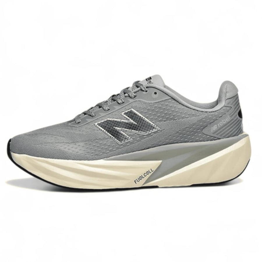 حذاء نيوبالانس فيول سيل ريبيل في 5 (New Balance FuelCell Rebel v5) رمادي للجنسين