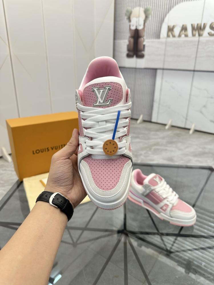 حذاء سنيكر لويس فيتون ترينر LV Trainer للجنسين