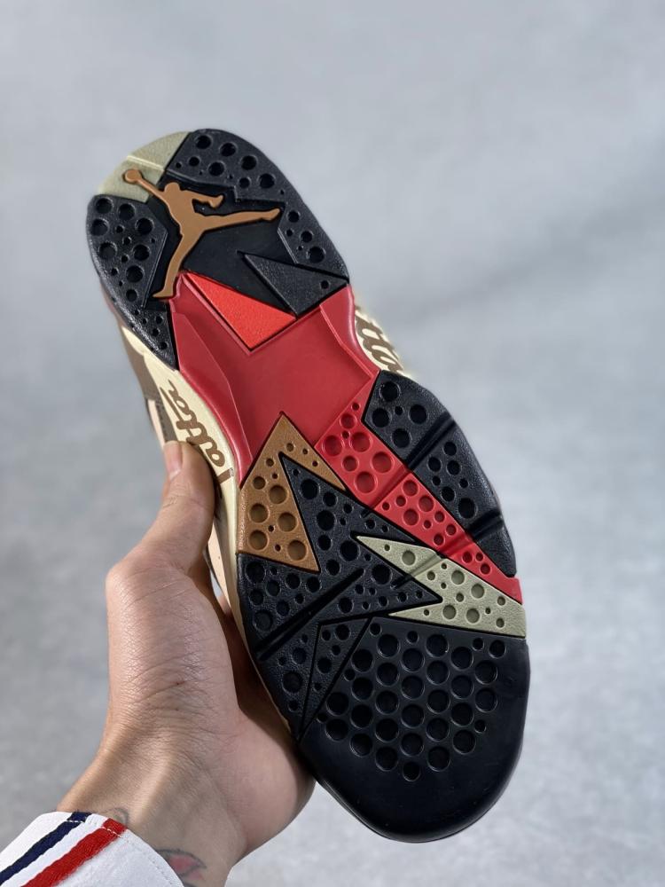 Air Jordan 7 Retro