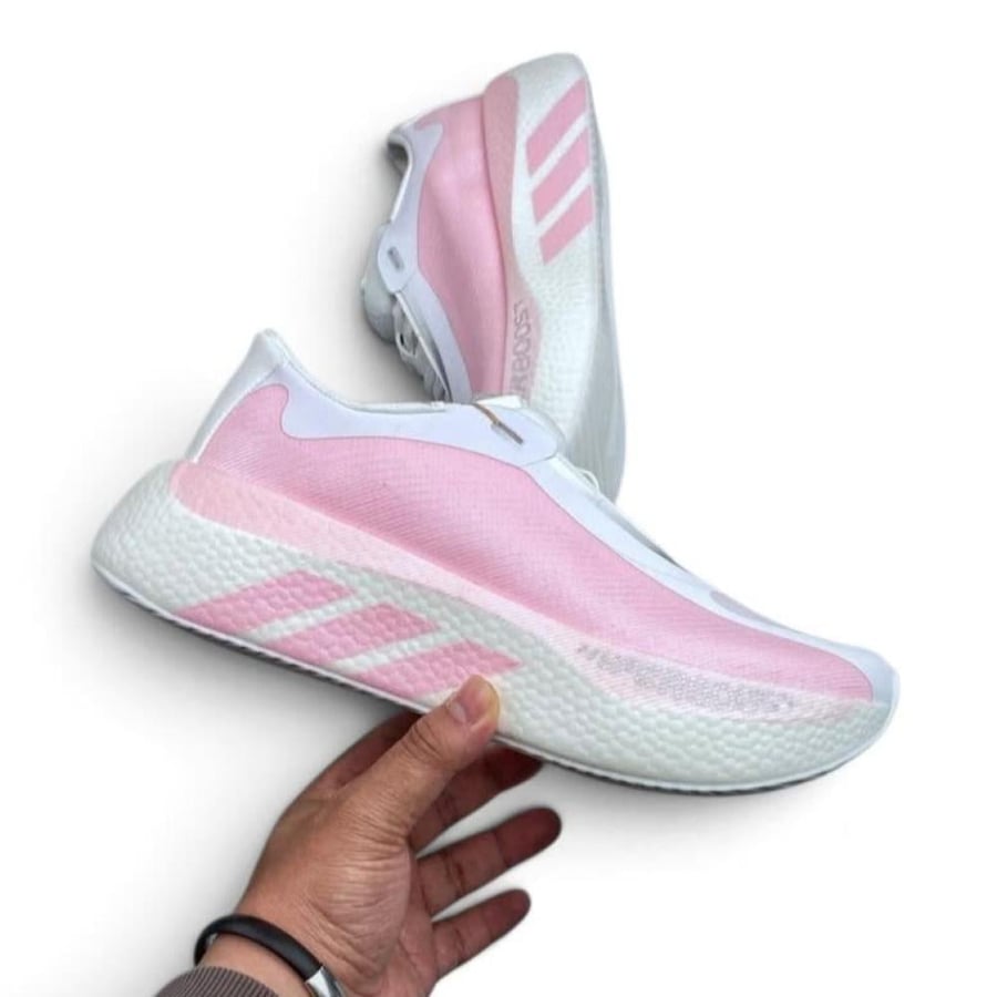 حذاء اديداس هايبربوست إيدج Adidas Hyperboost Edg ابيض مع وردي نسائي
