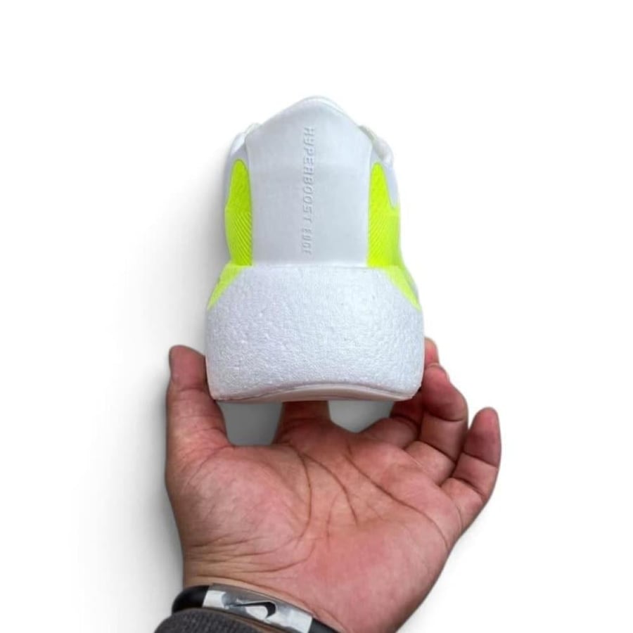 حذاء اديداس هايبربوست إيدج  Adidas Hyperboost Edg ابيض مع اصفر فسفوري للجنسين