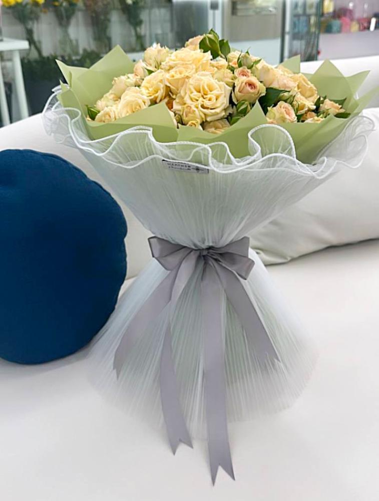 Baby Jouri sugar flower bouquet | fabric wrapping