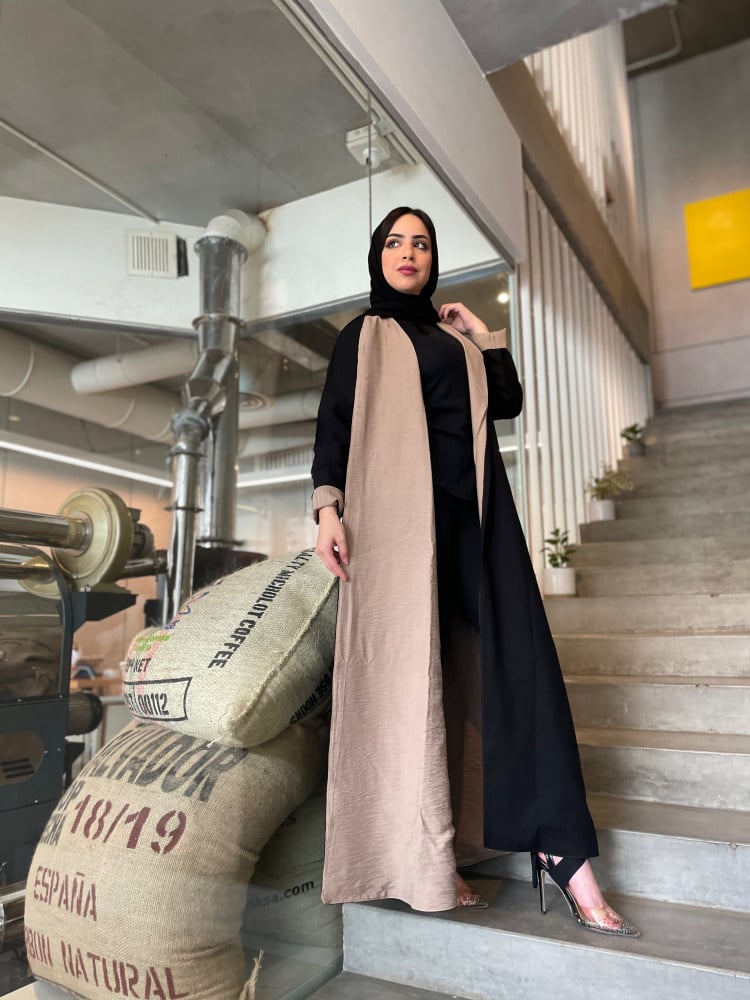 عباية دبل فيس آسود وبيج فاتح