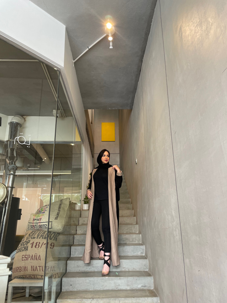 عباية دبل فيس آسود وبيج فاتح