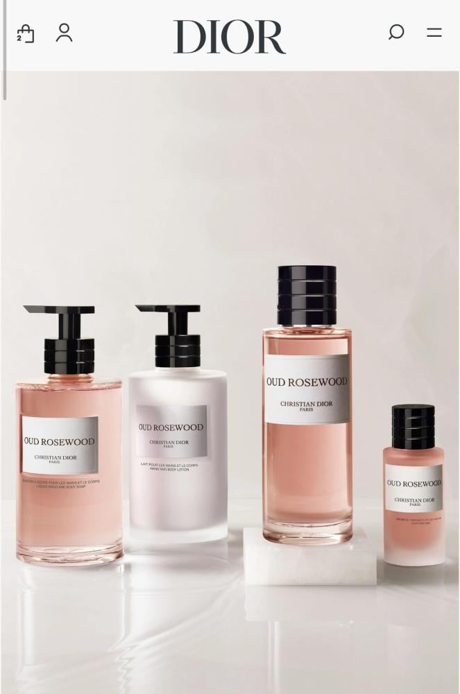 مجموعة Oud Rosewood L'Art du Parfumage ماء عطر وصابون سائل ولوشن مرطب وعطر للشعر
