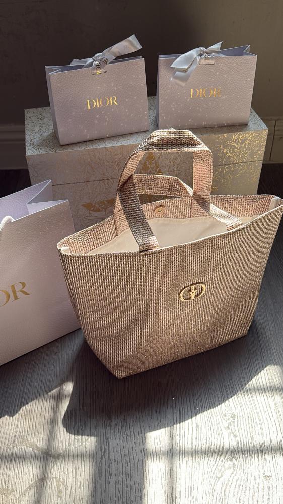 توت باق DiOR الاصليه