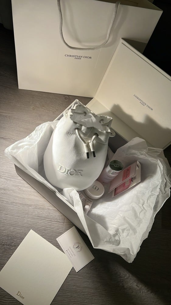 Box DiOR