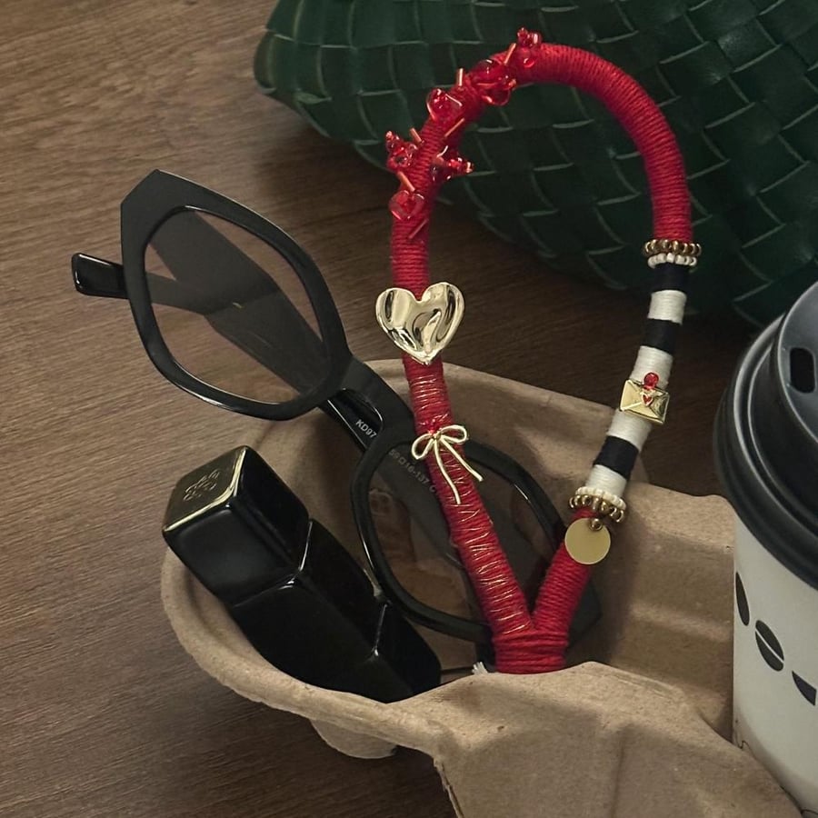 Red Elegance Strap