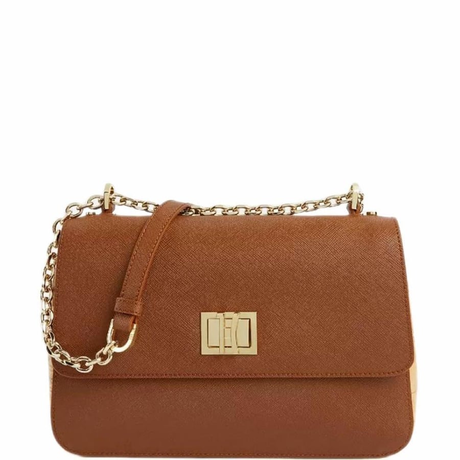 The Ferrero Martini bag with chestnut chain