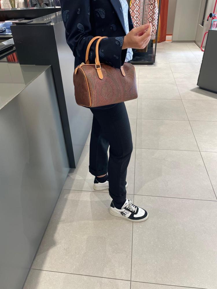 Beautiful Atro bag
