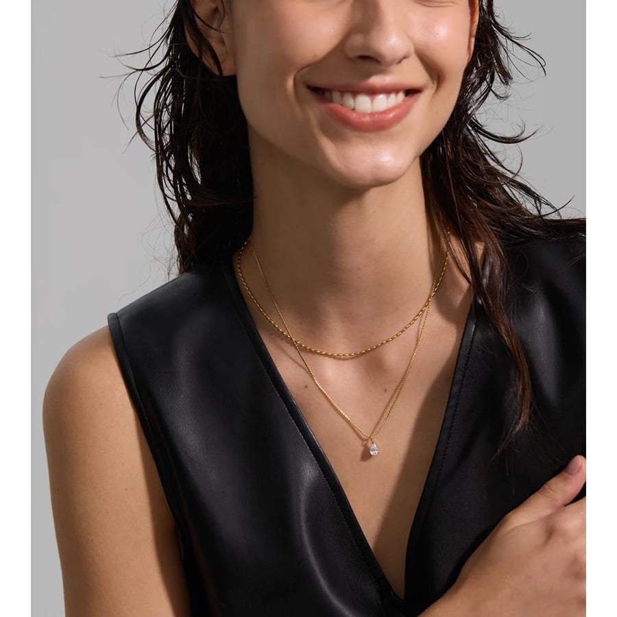 Zircon Necklace in 18k Gold Plated