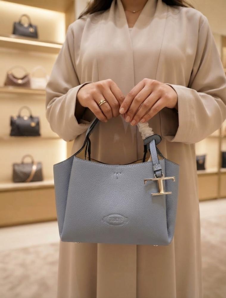 شنطة تودز TOD’S سماوي هاي كوالتي ماسترد مع العلبة