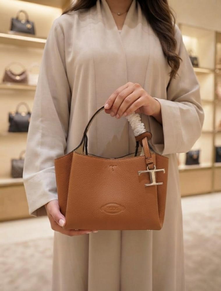 شنطة تودز TOD’S بني هاي كوالتي ماسترد مع العلبة