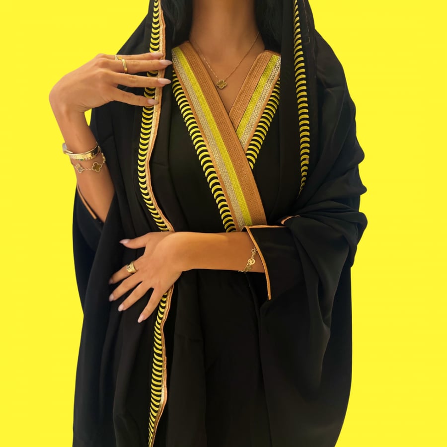 Her Banana Highness in Gold and Brown