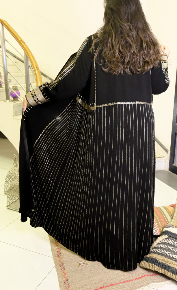 Abaya crepe with front embroidery (black) #125
