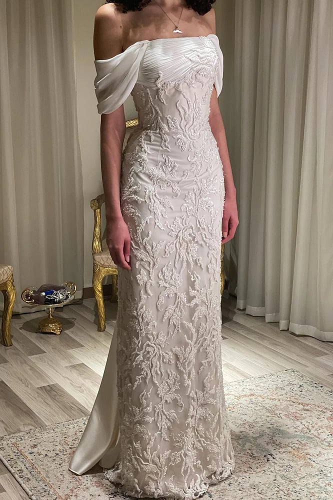 White bride dress