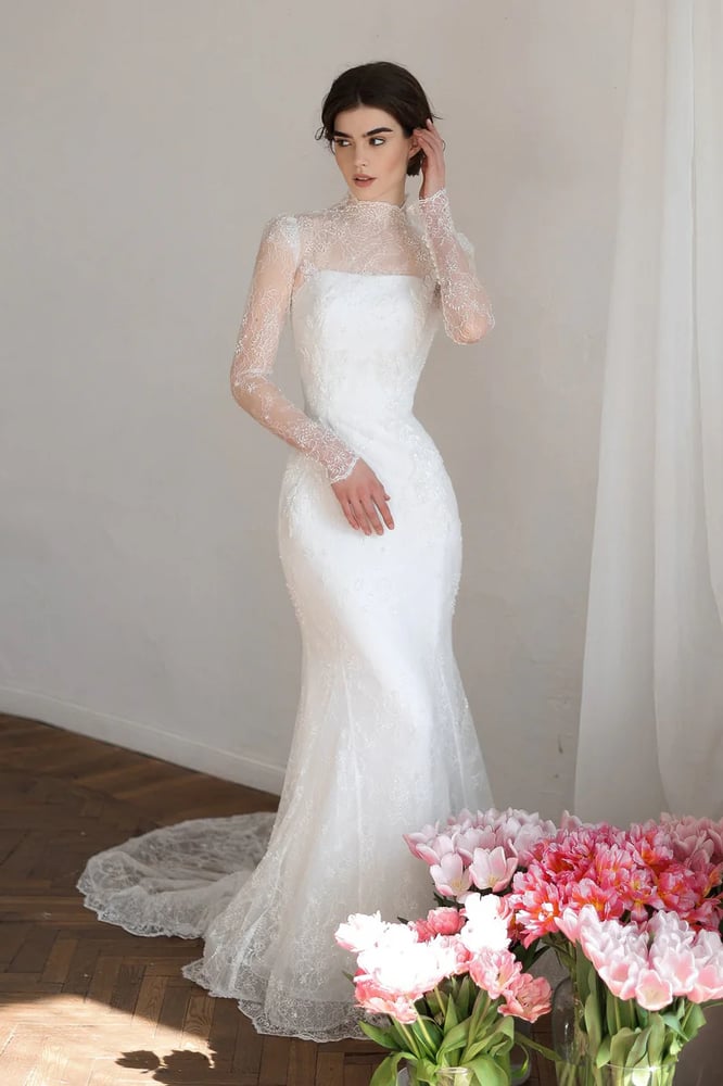 White bride dress