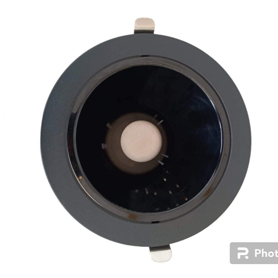Black 6-inch frame, non-reflective